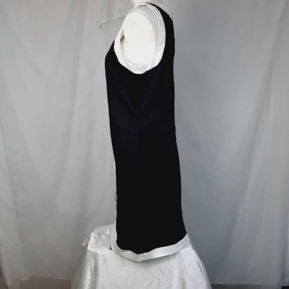 New with tags,
Maurices zip up black and white - Picture 3 of 9